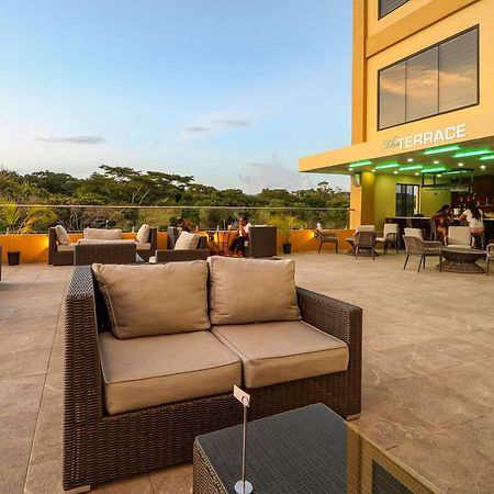 Comfort Inn & Suites Tobago Signal Hill المظهر الخارجي الصورة