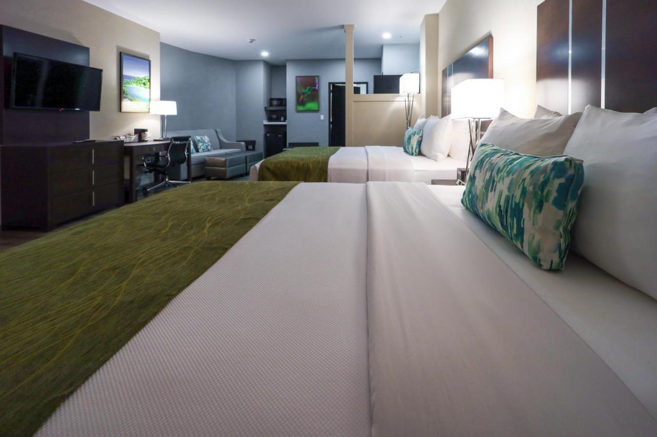 Comfort Inn & Suites Tobago Signal Hill المظهر الخارجي الصورة