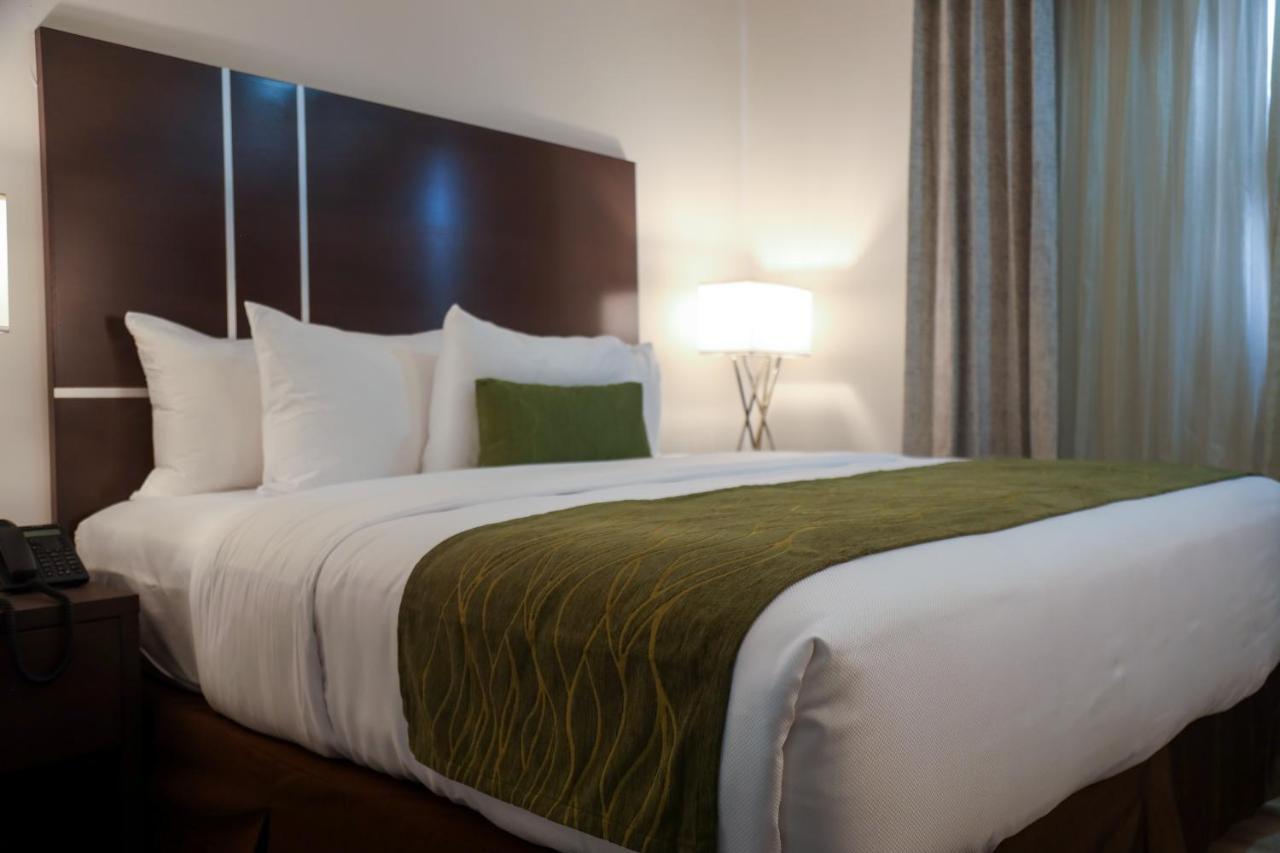 Comfort Inn & Suites Tobago Signal Hill المظهر الخارجي الصورة