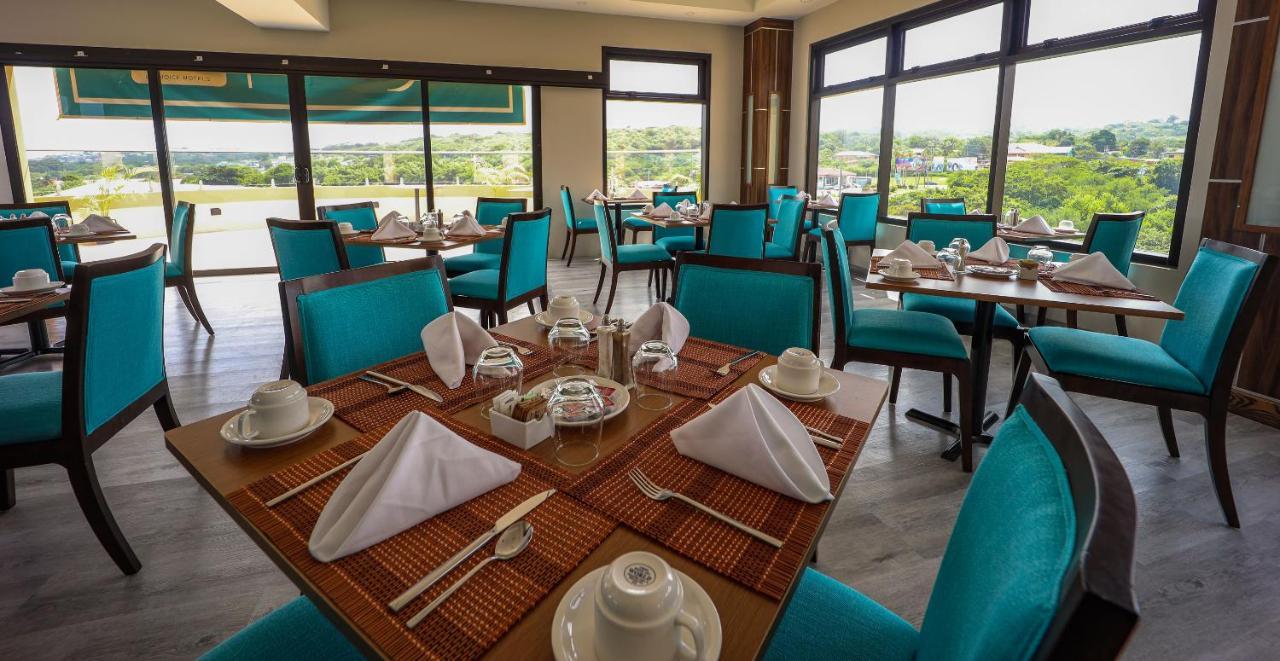 Comfort Inn & Suites Tobago Signal Hill المظهر الخارجي الصورة