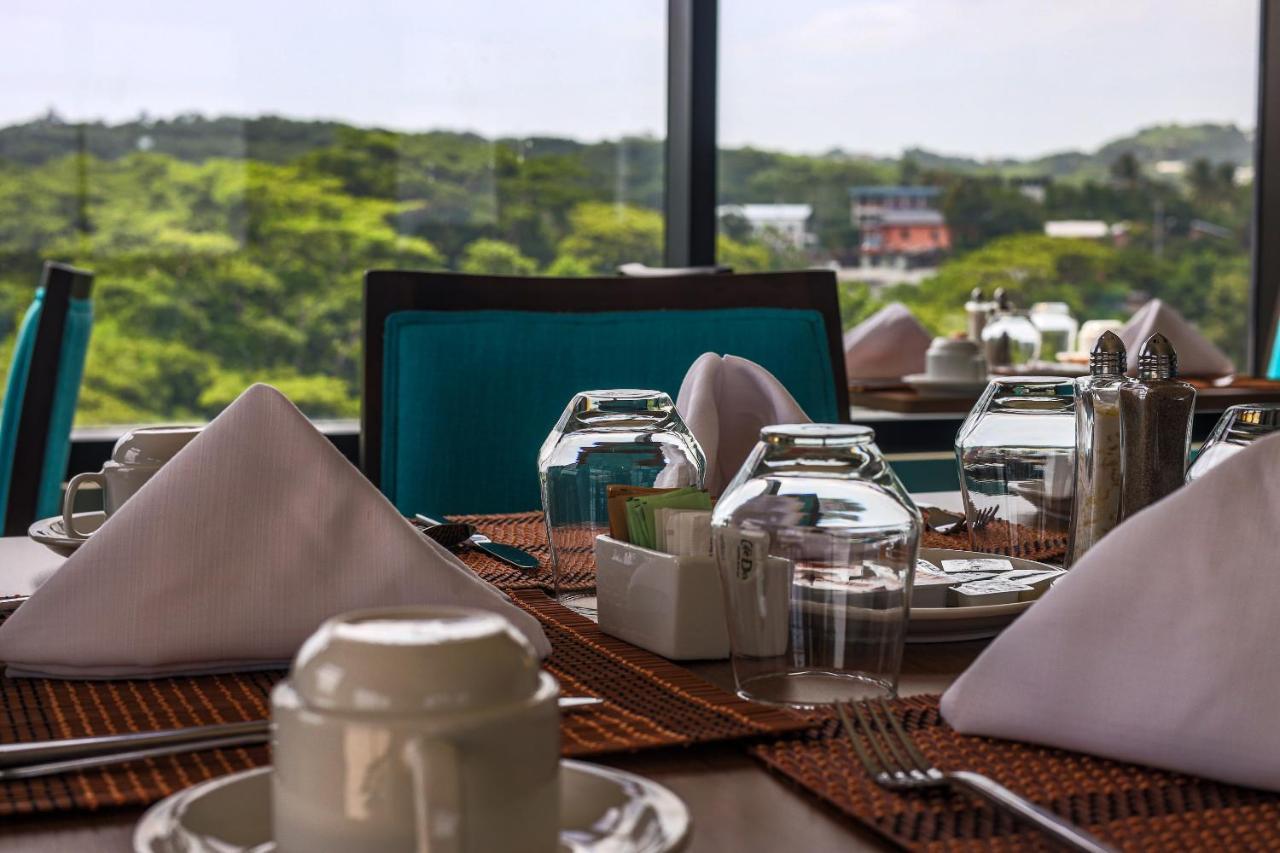 Comfort Inn & Suites Tobago Signal Hill المظهر الخارجي الصورة