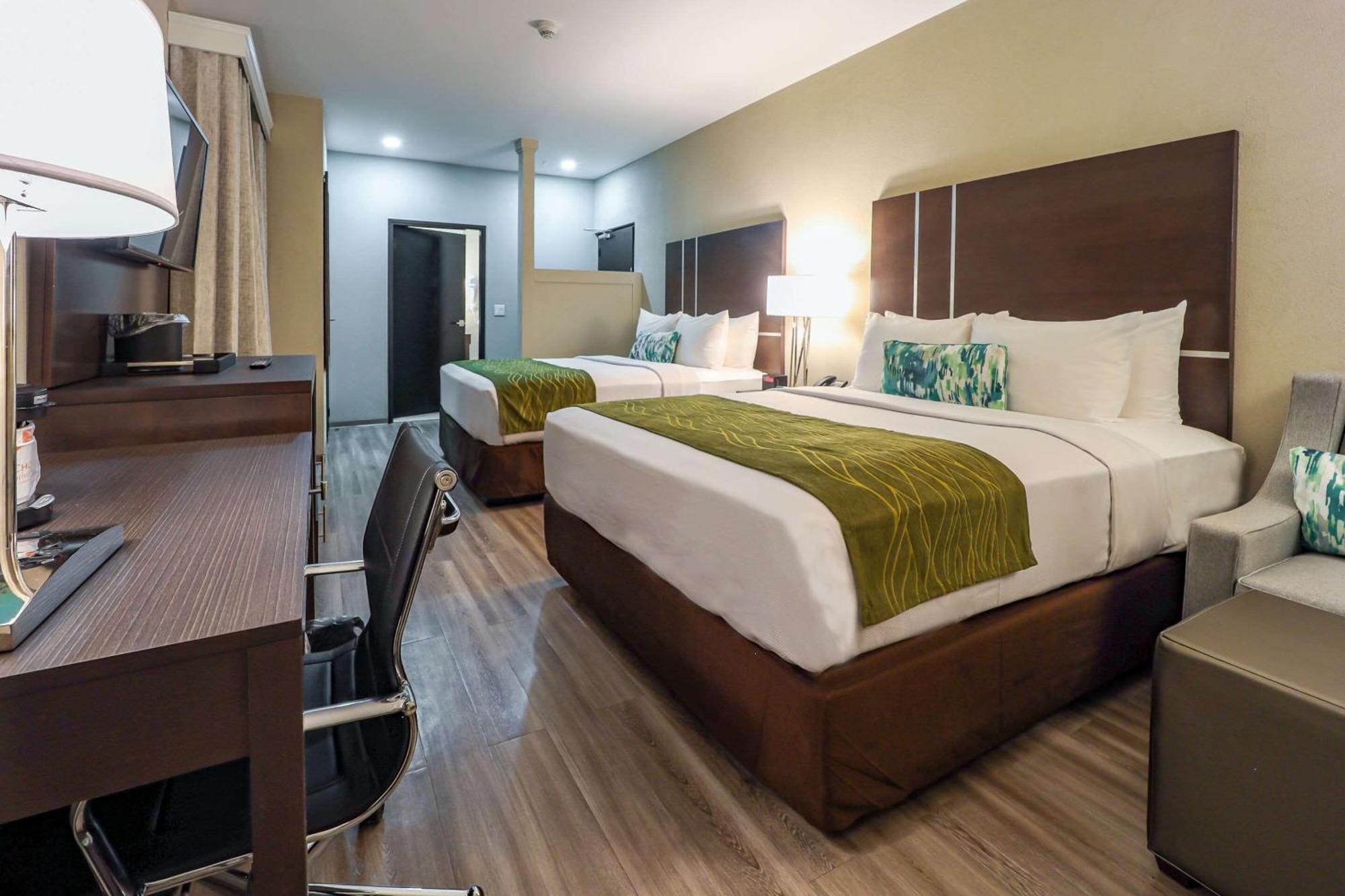 Comfort Inn & Suites Tobago Signal Hill المظهر الخارجي الصورة