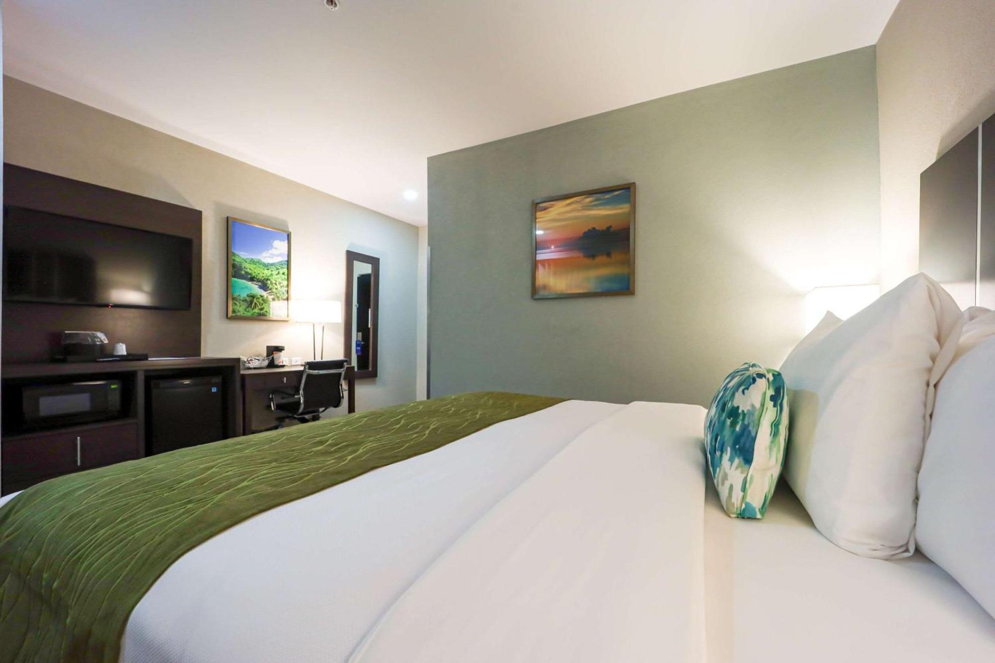 Comfort Inn & Suites Tobago Signal Hill المظهر الخارجي الصورة