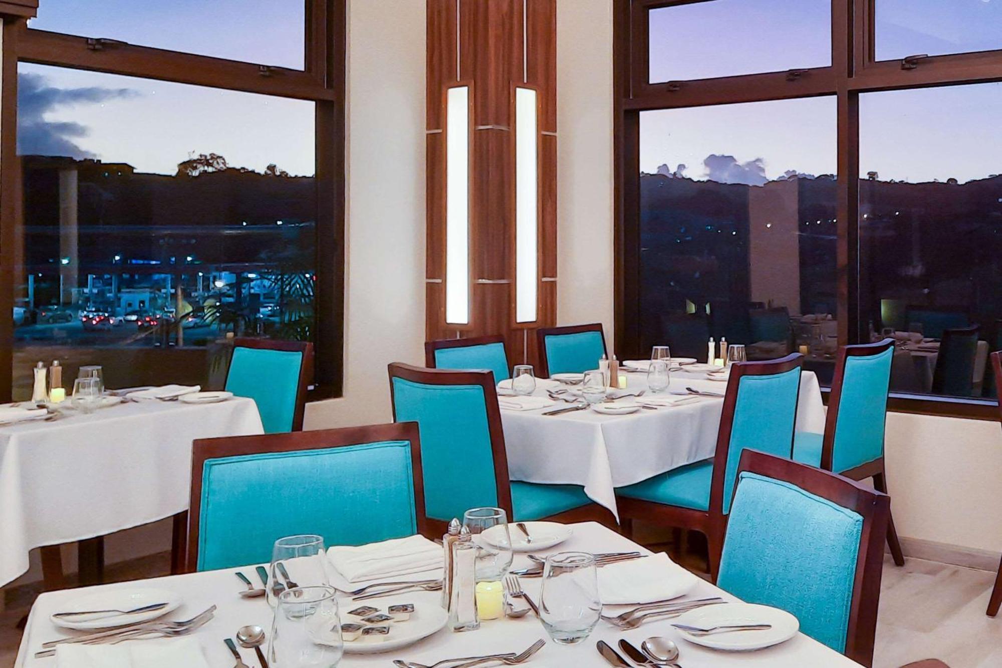 Comfort Inn & Suites Tobago Signal Hill المظهر الخارجي الصورة