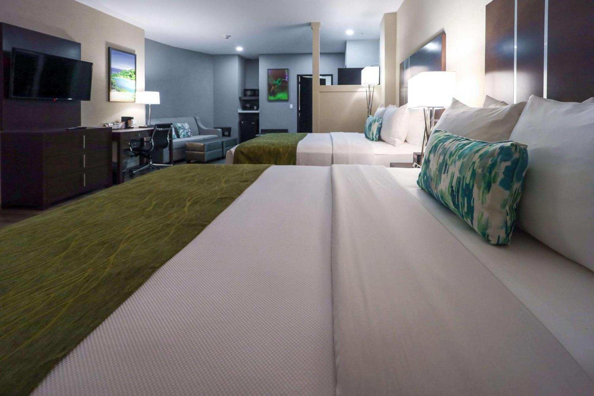 Comfort Inn & Suites Tobago Signal Hill المظهر الخارجي الصورة